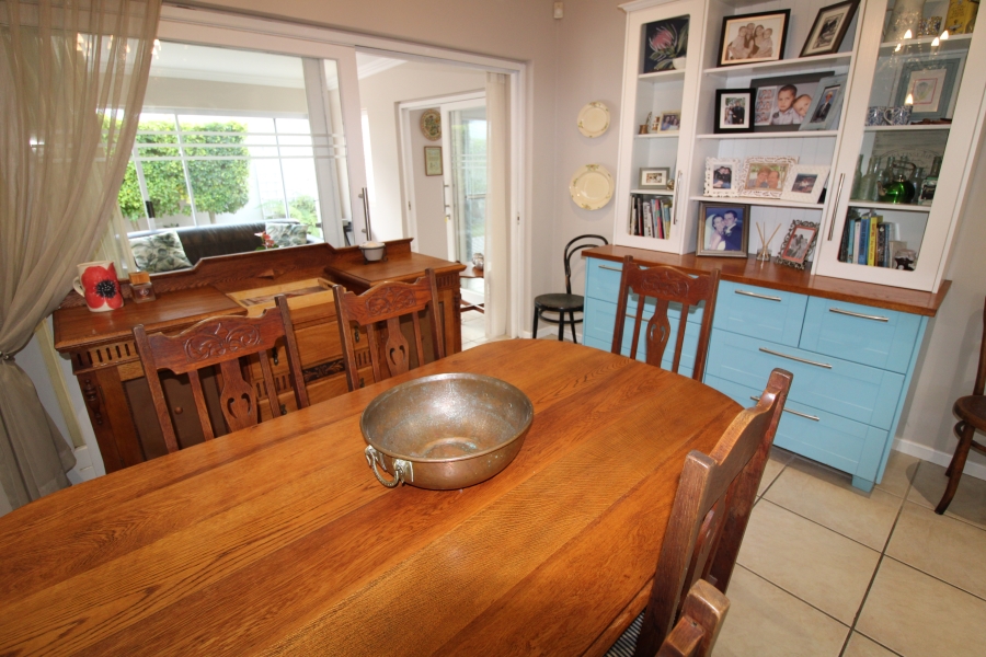 3 Bedroom Property for Sale in Kingswood Golf Estate Western Cape